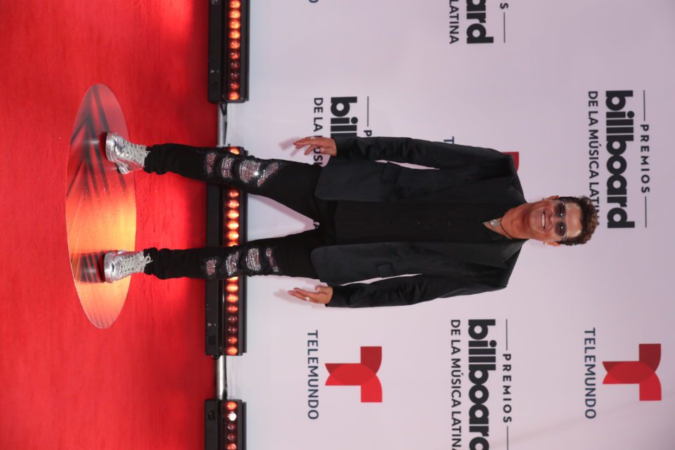 PREMIOS BILLBOARD DE LA MòSICA LATINA 2020 -- Pictured: Carlos Vives on the red carpet at the BB&T Center in Sunrise, FL on October 21, 2020 -- (Photo by: Aaron Davidson/Telemundo)