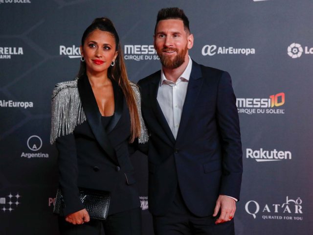 Argentinian soccer star Lionel Messi poses with wife Antonella Roccuzzo during the premiere of the Cirque du Soleil's "Messi10" show in Barcelona, Spain, October 10, 2019. REUTERS/Albert Gea