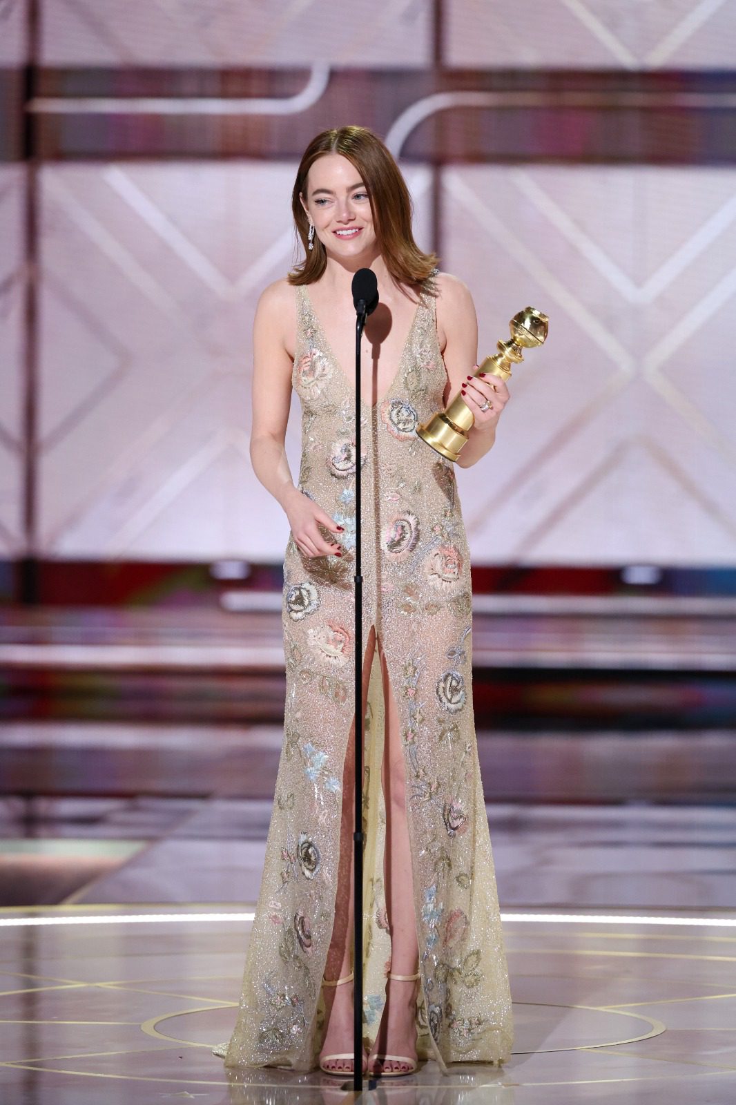 EMMA STONE GAN EL PREMIO A MEJOR ACTRIZ DE MUSICAL O COMEDIA